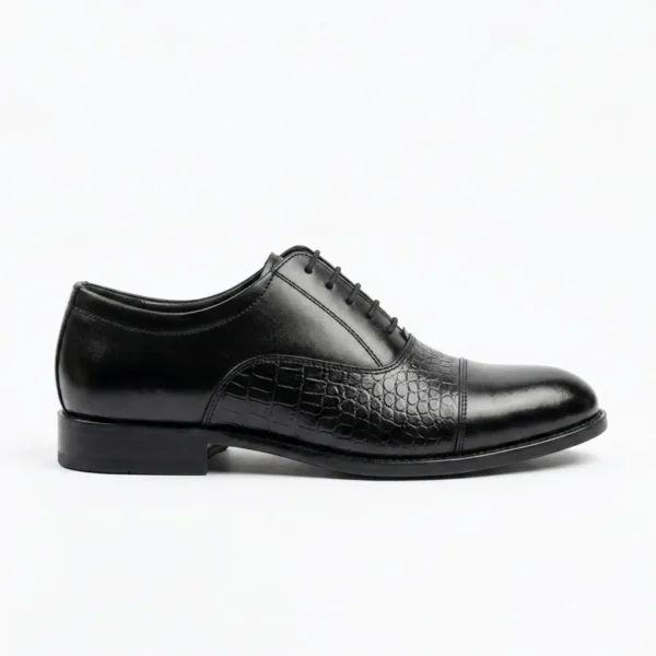 Black Oxford shoe for men by Kixxen